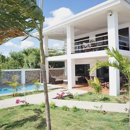 Amahula Beach House, Pool And Surf Салинас Экстерьер фото